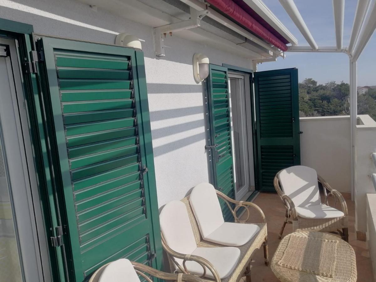 Vista Dal Mare Pag Apartment Pag Town Luaran gambar